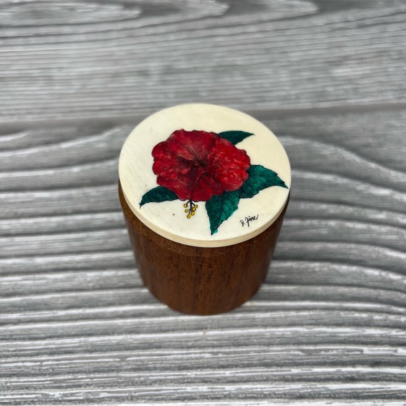 Vintage handmade hibiscus flower painted trinket ring stash box container wooden - Picture 2 of 7